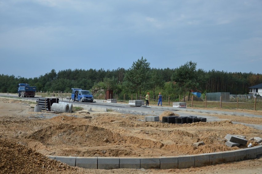 Miodowa, Siennieńska, Okólna i Ogrodowa - te ulice w Ostrowcu będą wyremontowane. Gdzie jeszcze planowane są prace? [ZDJĘCIA, WIDEO]