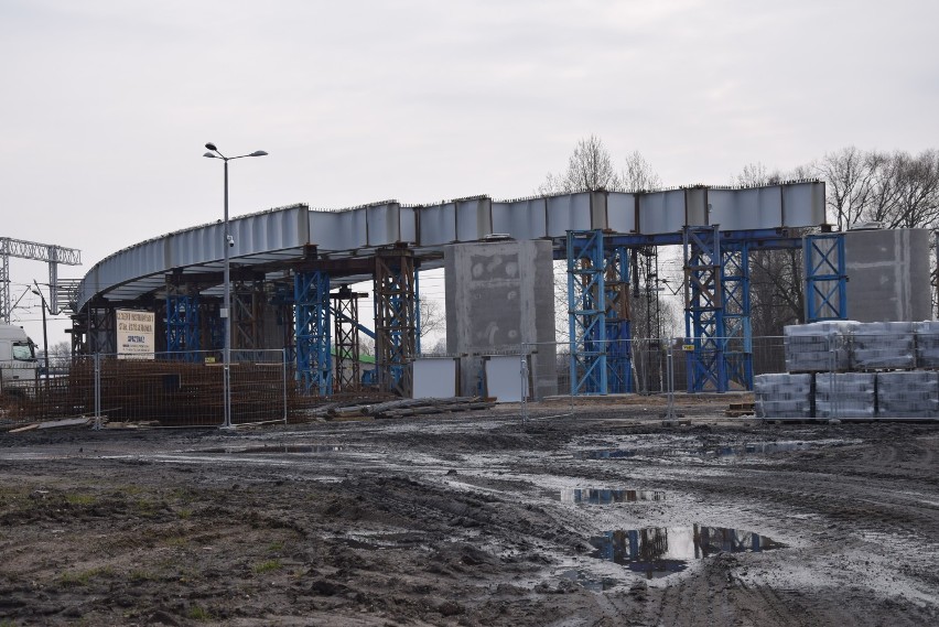 Stalowa konstrukcja wiaduktu w Sokółce już zamontowana. Tak pojedziemy już za dwa lata (zdjęcia)