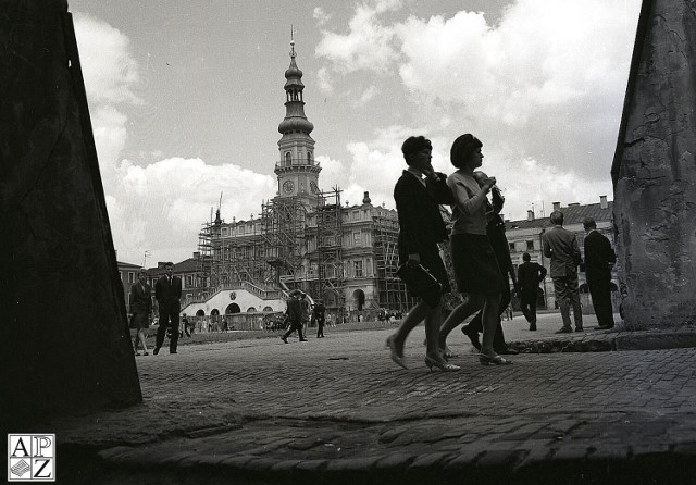 Rynek Wielki w Zamościu. Lata 60. ub. wieku