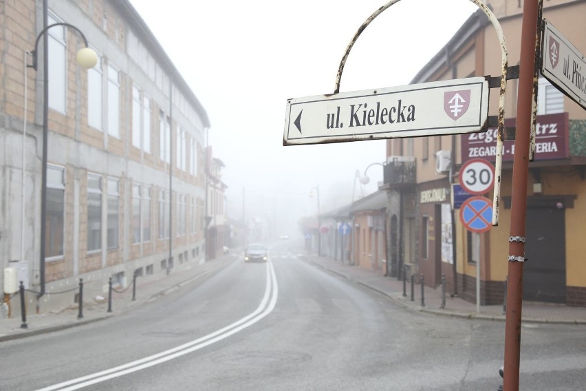 Jędrzejów i powiat jędrzejowski są obecnie w czerwonej...