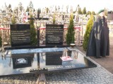 Na suwalskim cmentarzu spoczęły urny z ziemią z Katynia i Smoleńska