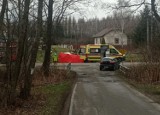 Tragedia w Kobylance. Nie żyje 70-letni mężczyzna. Wypadek najpewniej nie był przyczyną śmierci. 