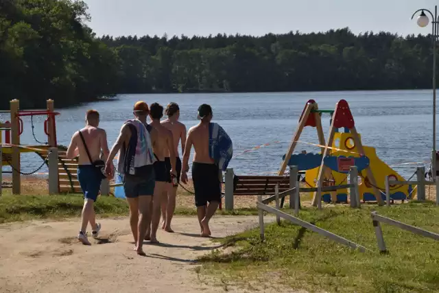 Plaża w Jarosławkach: leniwe niedzielne popołudnie w Jarosławkach