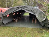 Dwa dodatkowe namioty wojskowe stanęły przed szpitalem w Kołobrzegu