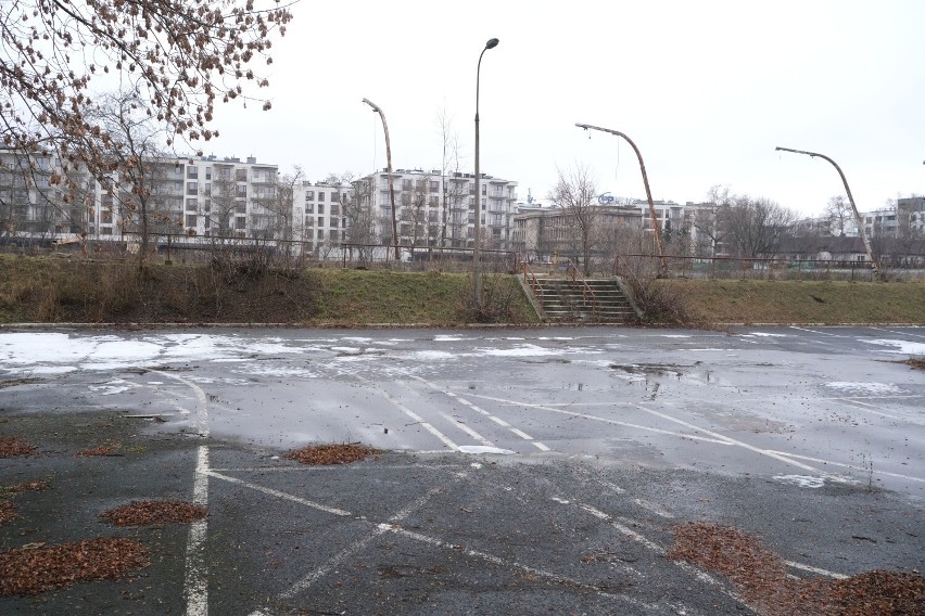 Dawny tor kolarski przy Podskarbińskiej znowu będzie tętnić życiem? Aktywiści proponują by oddać teren mieszkańcom. Mnóstwo pomysłów 