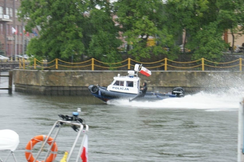Na rzece Elbląg ćwiczyli policjanci