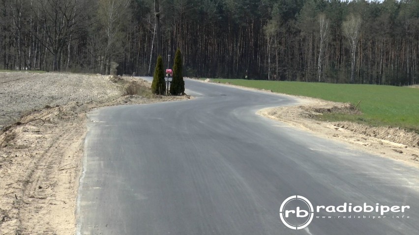 Międzyrzec Podlaski: w gminie powstają nowe drogi asfaltowe. Zobacz zdjęcia