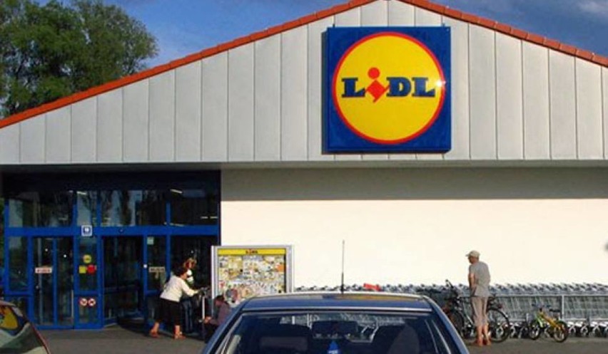 Ceny pączków w tłusty czwartek LIDL:

Pączek z nadzieniem...