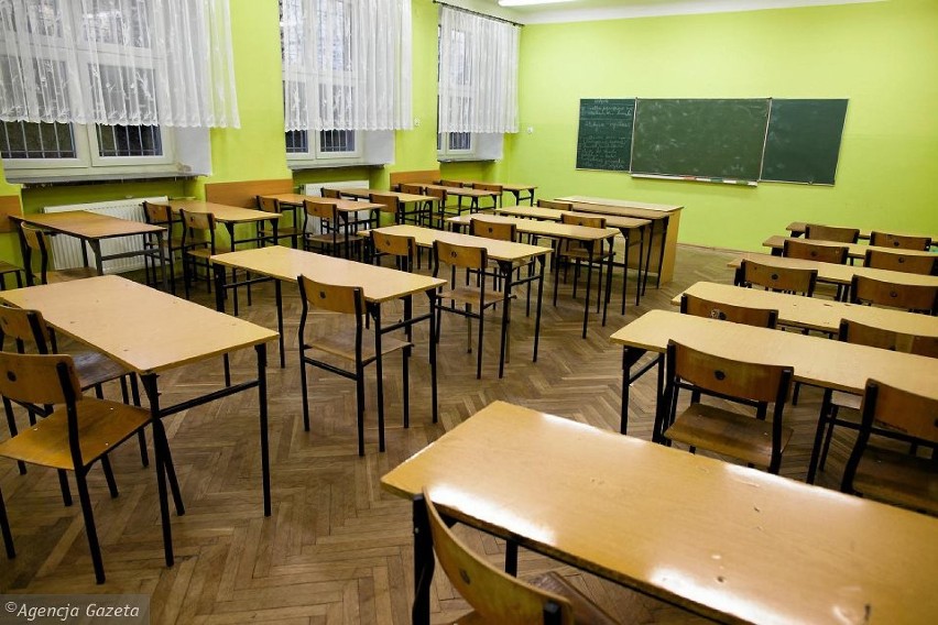 W szkołach podstawowych w Mieście i Gminie Pleszew  jest coraz mniej uczniów.