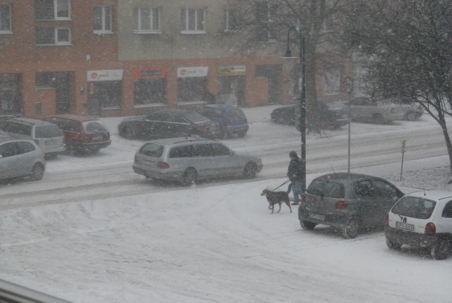 Tak wyglądały ulice Pucka ok. godz. 9.30