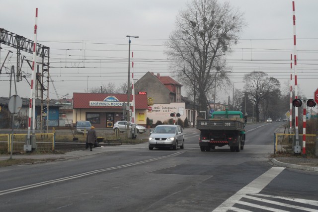 Budowa wiaduktu nad przejazdem przy Częstochowskiej kosztowałoby 30 milionów złotych