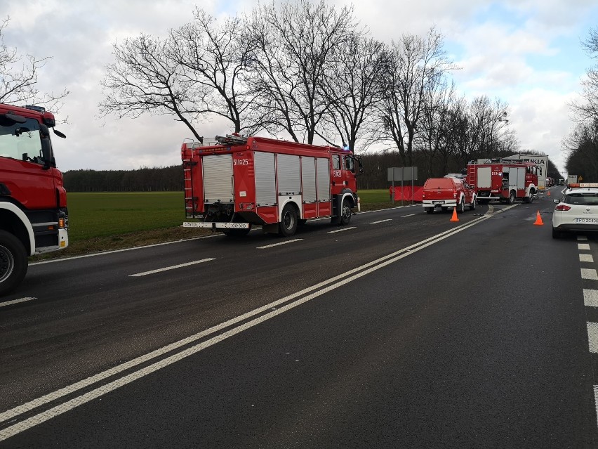 Wypadek na K92 koło Lwówka. Jedna osoba nie żyje!