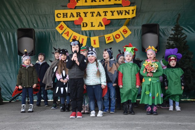 Charytatywny festyn dla Basi Michalczak i Zosi Olechnowskiej w Słocinie