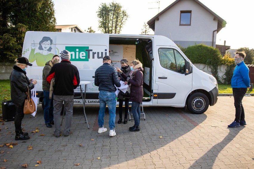 Smogobus jeszcze we wrześniu po raz kolejny pojawi się na katowickich ulicach. Przed nim 30 kursów zaplanowanych w ramach akcji #nieTruj