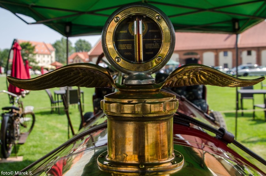 Motoclassic 2015 na Zamku Topacz [ZDJĘCIA]