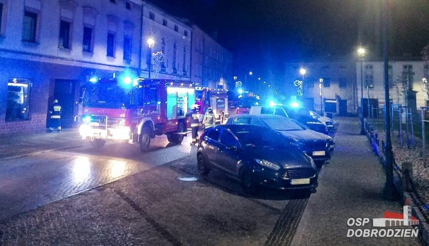 Pożar w mieszkaniu przy dobrodzieńskim rynku.