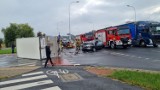 Groźny wypadek obok lotniska we Wrocławiu. Ranna kobieta trafiła do szpitala