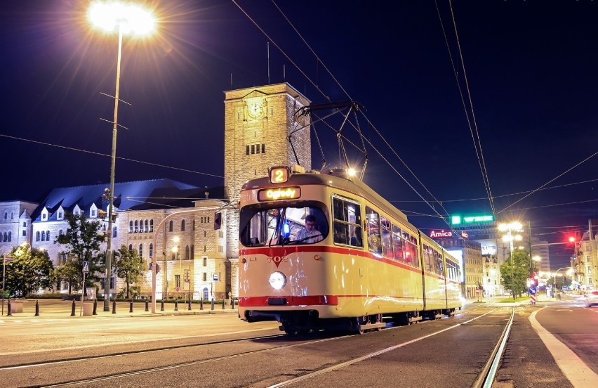 Zabytkowe tramwaje Helmuty po raz ostatni na ulicach...