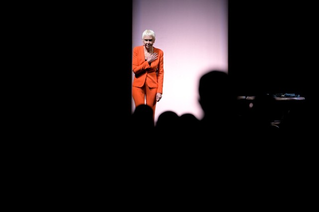 Monodram "Oriana Fallaci. Chwila, w której umarłam" z Ewą Błaszczyk zakończył festiwal Grudziądzka Wiosna Teatralna. Po spektaklu zorganizowano spotkanie z aktorką.