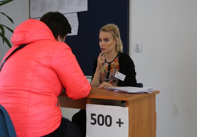 MOPR w Piotrkowie po 21 kwietnia rusza z wypłatami świadczenia w ramach programu Rodzina 500+