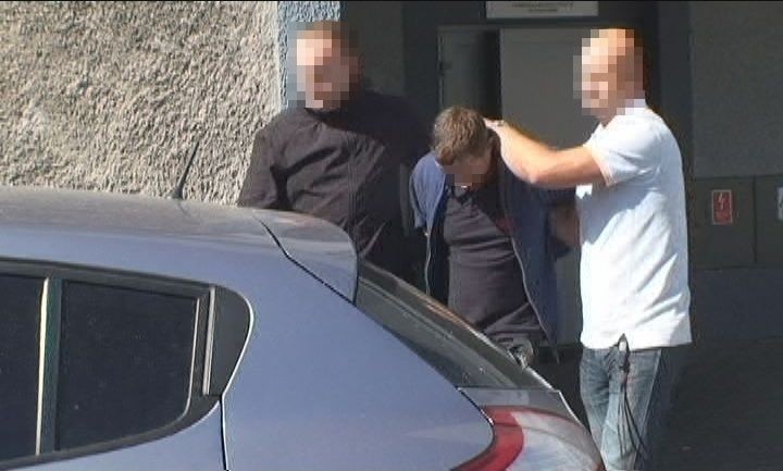 Kraków: ukradł auto i ządał okupu. Jest w rękach policji [ZDJĘCIA]