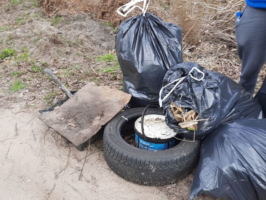 W Kołobrzegu mieszkańcy nowego osiedla zebrali w okolicy kilkaset kilogramów śmieci