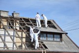W gminie Gostycyn dostaniesz dofinansowanie do usunięcia azbestowego pokrycia dachu