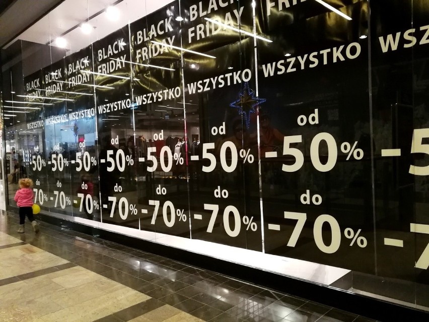 Black Friday w Nowym Sączu. Mieszkańcy szturmują Galerię Trzy Korony 