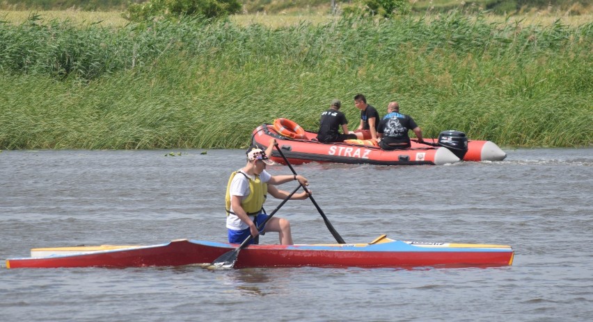 Malbork. Kajakarski Puchar Nogatu z byłymi olimpijczykami [ZDJĘCIA]. Rywalizowali zawodnicy z 12 klubów