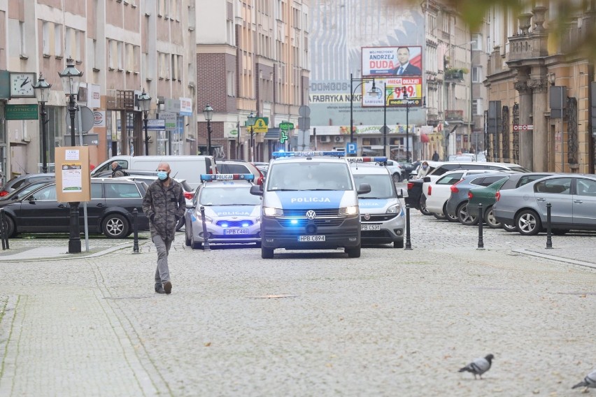 Kapiszon, a nie głośny protest w Legnicy w związku z epidemią koronawirusa