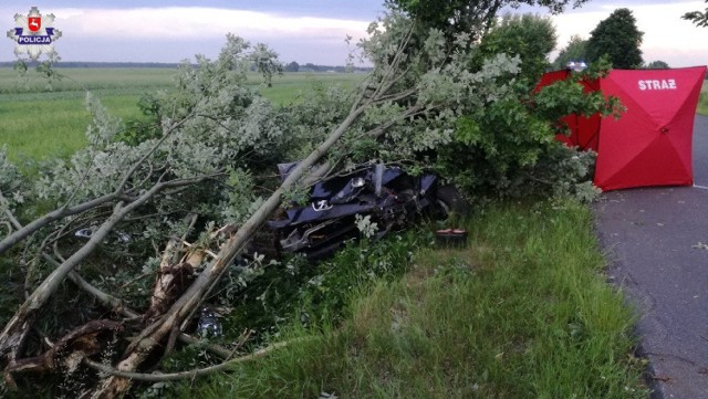 Cichostowie. Wypadek z udziałem rowerzysty. 16-latek poniósł śmierć na miejscu