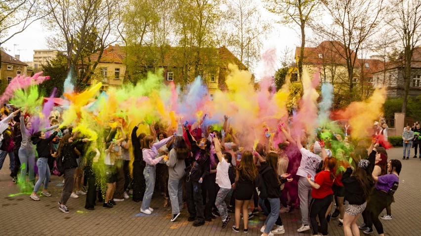 Festiwal kolorów był jedną z atrakcji drzwi otwartych w...