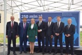 Minister Anna Moskwa w Sieradzu.Projekt geotermalny miasta ma być wzorem dla Polski FOTO                       