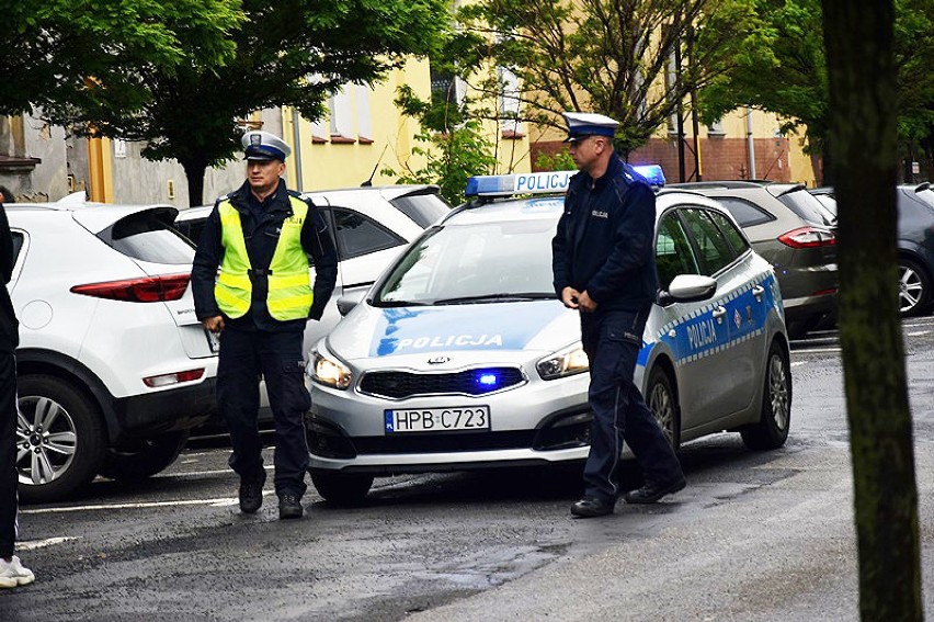 Wypadek na ulicy Okrzei w Legnicy,zderzyły się trzy auta [ZDJĘCIA]