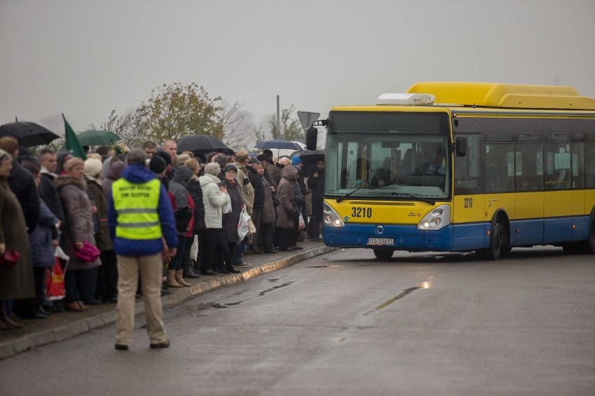 Organizacja ruchu oraz komunikacji miejskiej w okresie Wszystkich Świętych w Słupsku