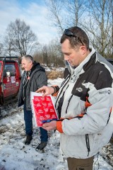 WOŚP 2019. Operacja Solny Gród - przejażdżki off-roadowe nad Rabą. Zobacz zdjęcia z rajdów terenowych WOŚP w Bochni