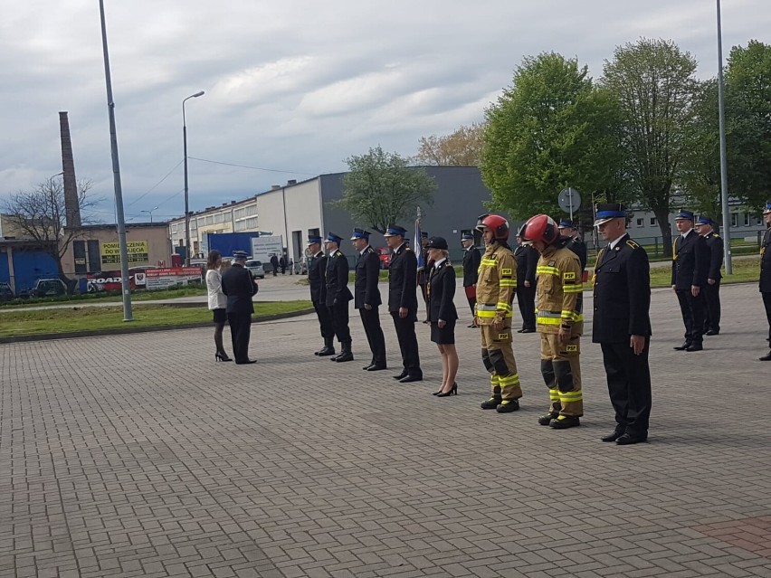 Dzień strażaka w nowodworskiej KP PSP. Awanse i wyróżnienia dla strażaków