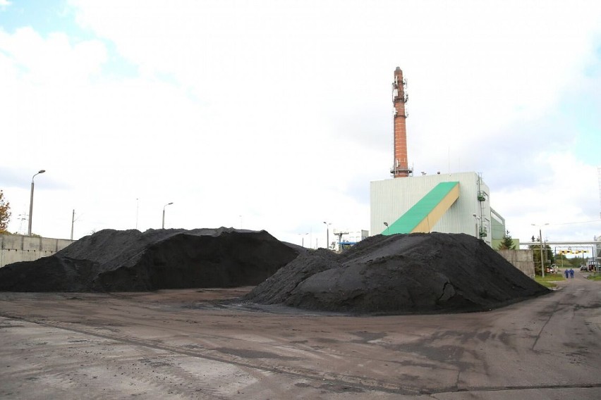 Sprzedaż węgla przez samorządy powiatu lęborskiego: jedne będą sprzedawać, inne widzą poważne trudności