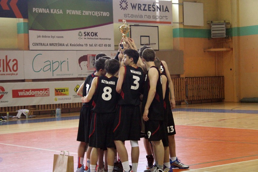 Koszykarze z Warszawy triumfowali w Turnieju Kadetów [ZDJĘCIA]