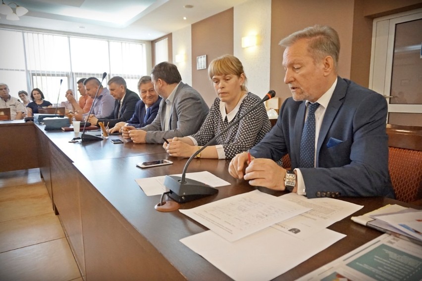 O zarządzaniu kryzysowym i spartakiadzie na spotkaniu samorządowców w Radomsku
