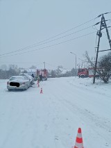 Atak zimy w Wałbrzychu i na Dolnym Śląsku. Wypadki, kolizje, zablokowane drogi, utrudnienia w ruchu AKTUALIZACJA