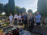 Kwiaty na grobie Wiesława Kiryka. Uczczono pamięć pułkownika