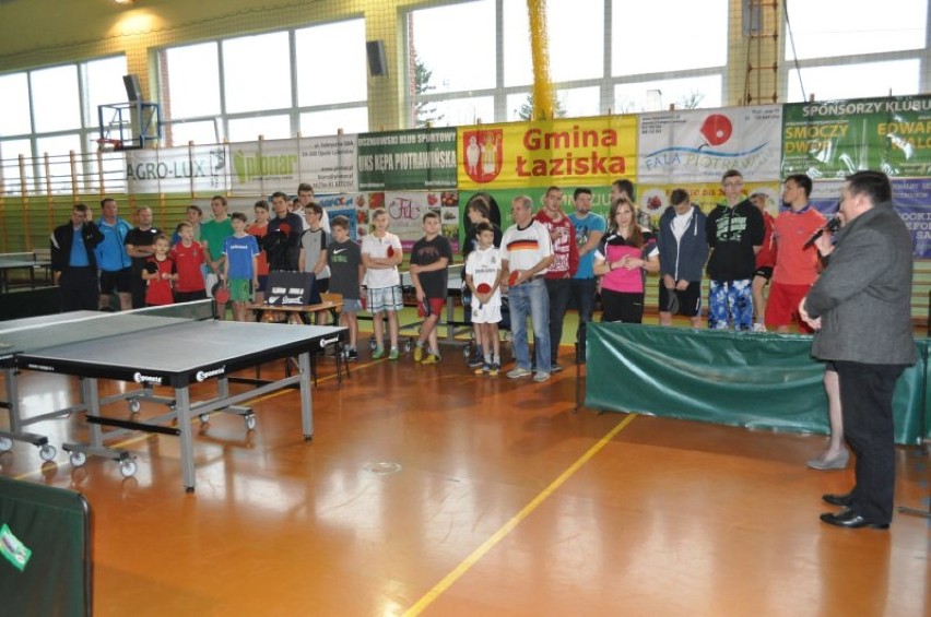 Sekcja tenisa stołowego w gminie Łaziska obchodziła...