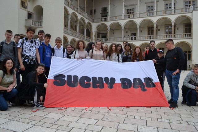 Uczniowie Szkoły Podstawowej w Suchym Dębie pojechali na wycieczkę do Krakowa