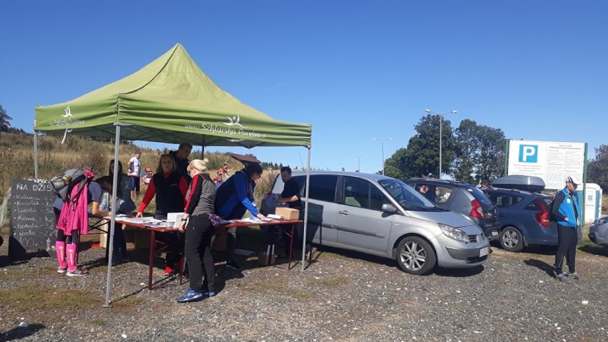 Zaczęło się! Mają 67 i 137 km do przejścia! To nie byle jaka impreza! [ZDJĘCIA]