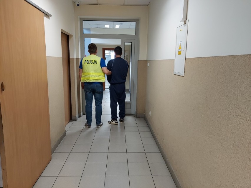 Sokolniki. Okładał drewnianą belką 39-latka, odpowie za ciężkie uszkodzenie ciała 