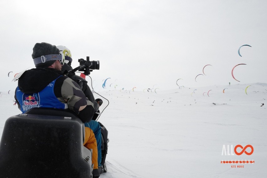 Allseasons - pierwszy polski pełnometrażowy film dokumentalny o kitesufringu