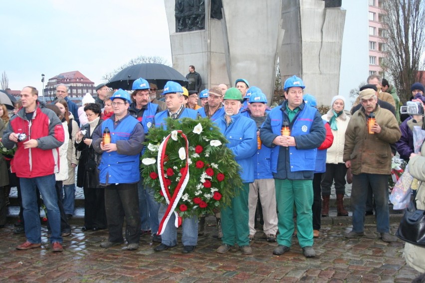 Delegacja pracowników ze Stoczni Gdańskiej. / Fot. Ewa...