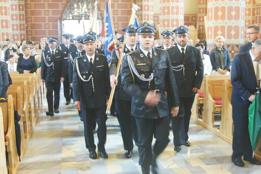 Samorządowo-parafialne dożynki w Dobrzecu