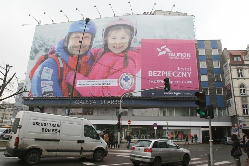 Reklama na Zenicie i na Skarbku w Katowicach